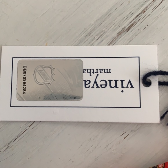 Vineyard Vines NHL Logo Neck Tie - Picture 5 of 7